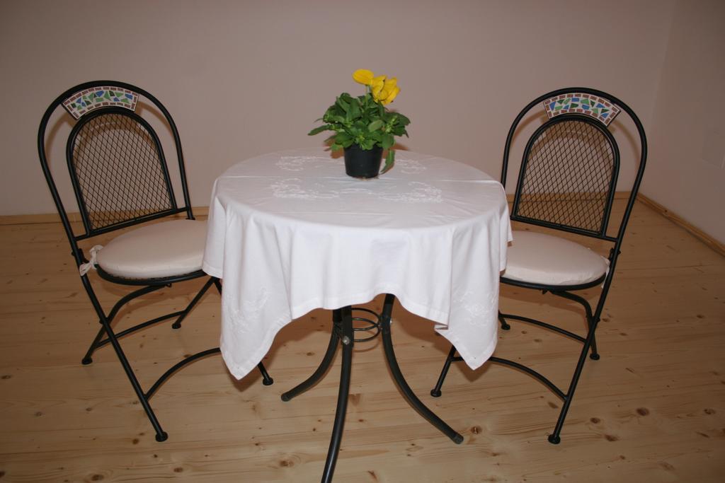Bed and Breakfast Note Sulla Piazza Cagliari Exterior foto